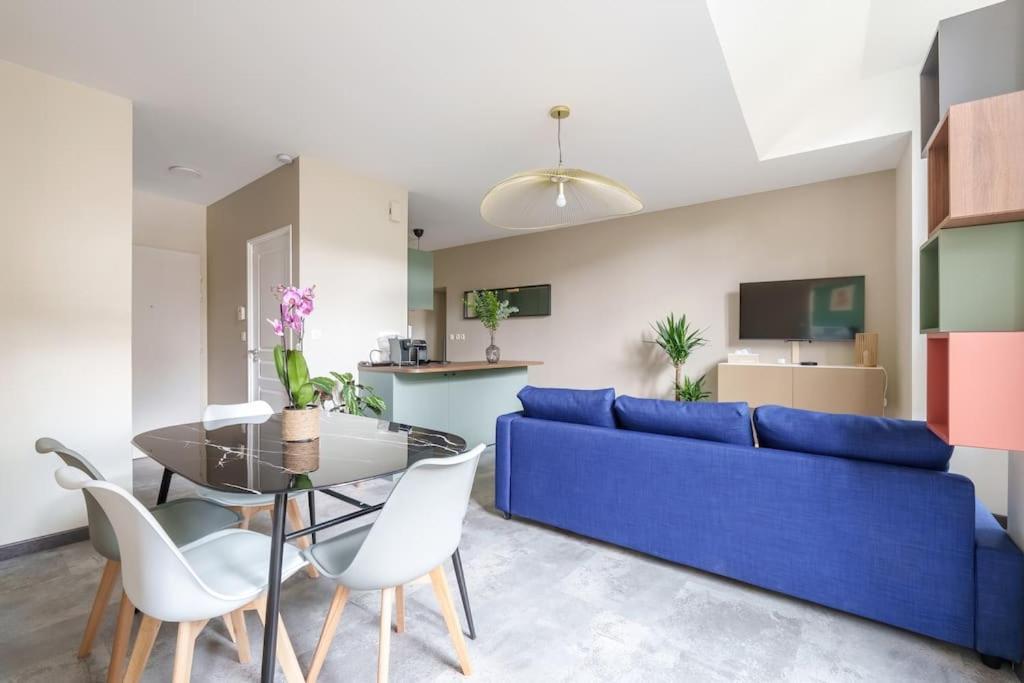 Appartement Lumineux Avec Cour Chaumont  Exterior foto