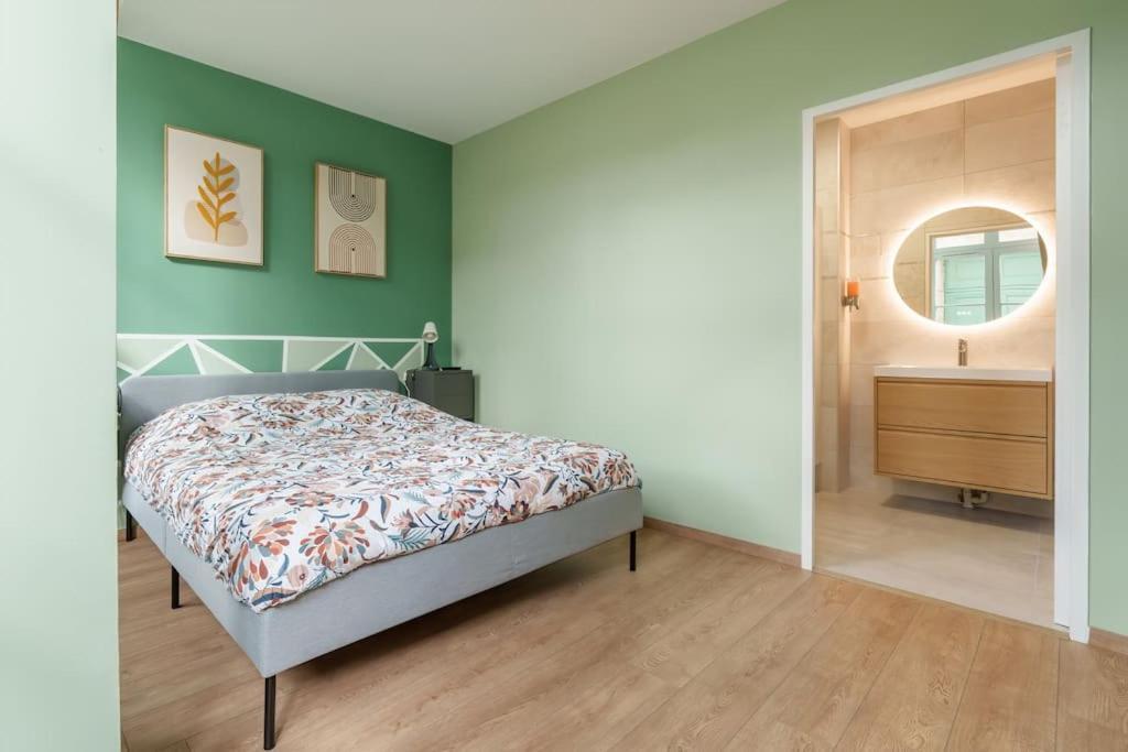 Appartement Lumineux Avec Cour Chaumont  Exterior foto